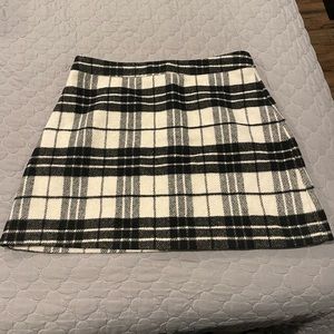 Forever 21 Black and White Plaid Mini Skirt
